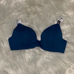 💖MAKE OFFERS!💖 VS Lightly Lined Wireless Bra